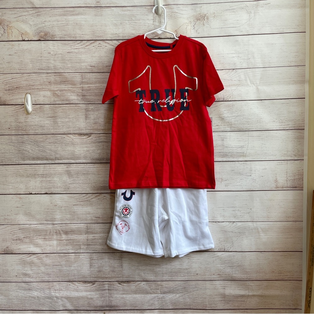 TRUE RELIGION TWO PIECE SHORT SET